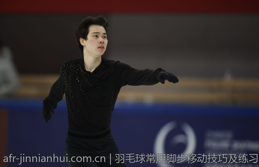 羽毛球常用脚步移动技巧及练习方法